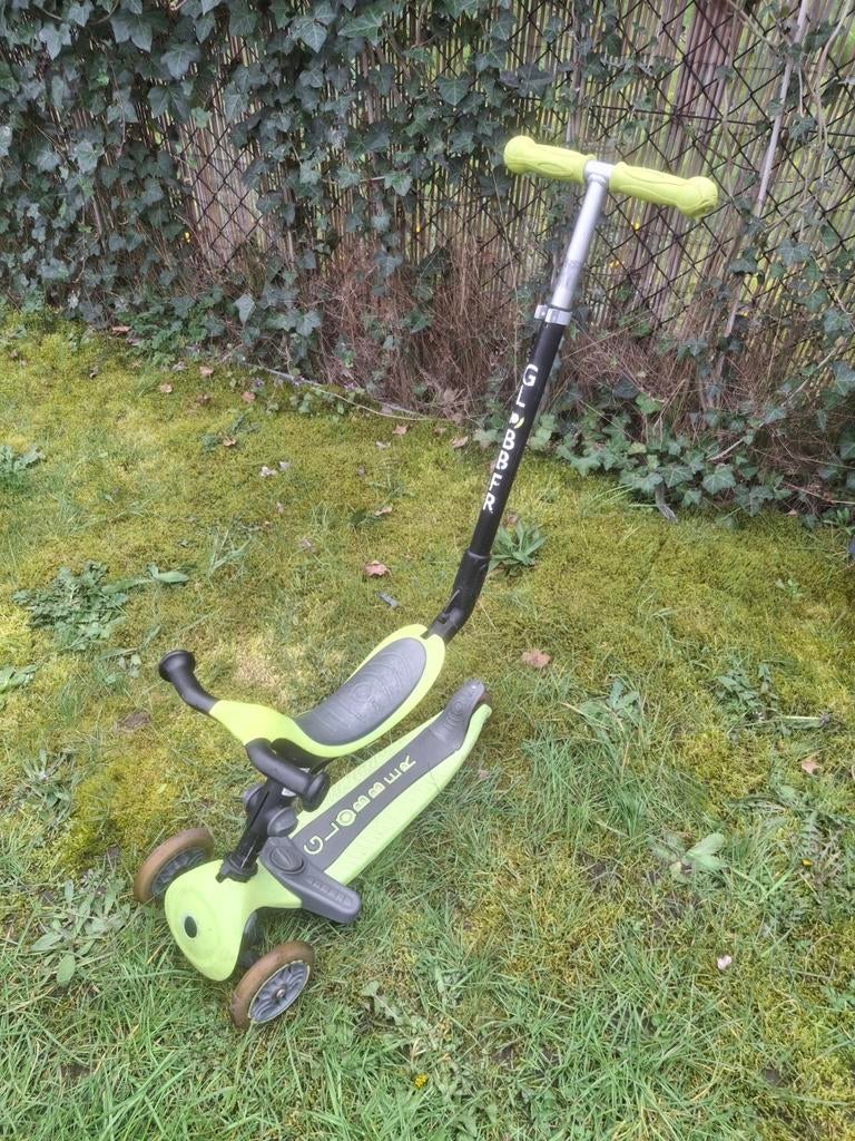 GLOBBER 3 in 1 Step. Zit, Sta en Duw, Ophalen, Loopfiets