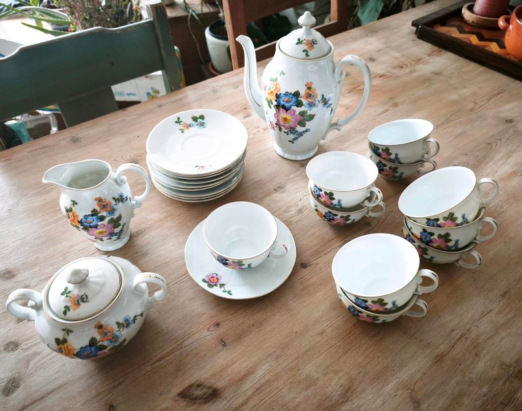 Service à café vintage en porcelaine Victoria China, Ophalen of Verzenden