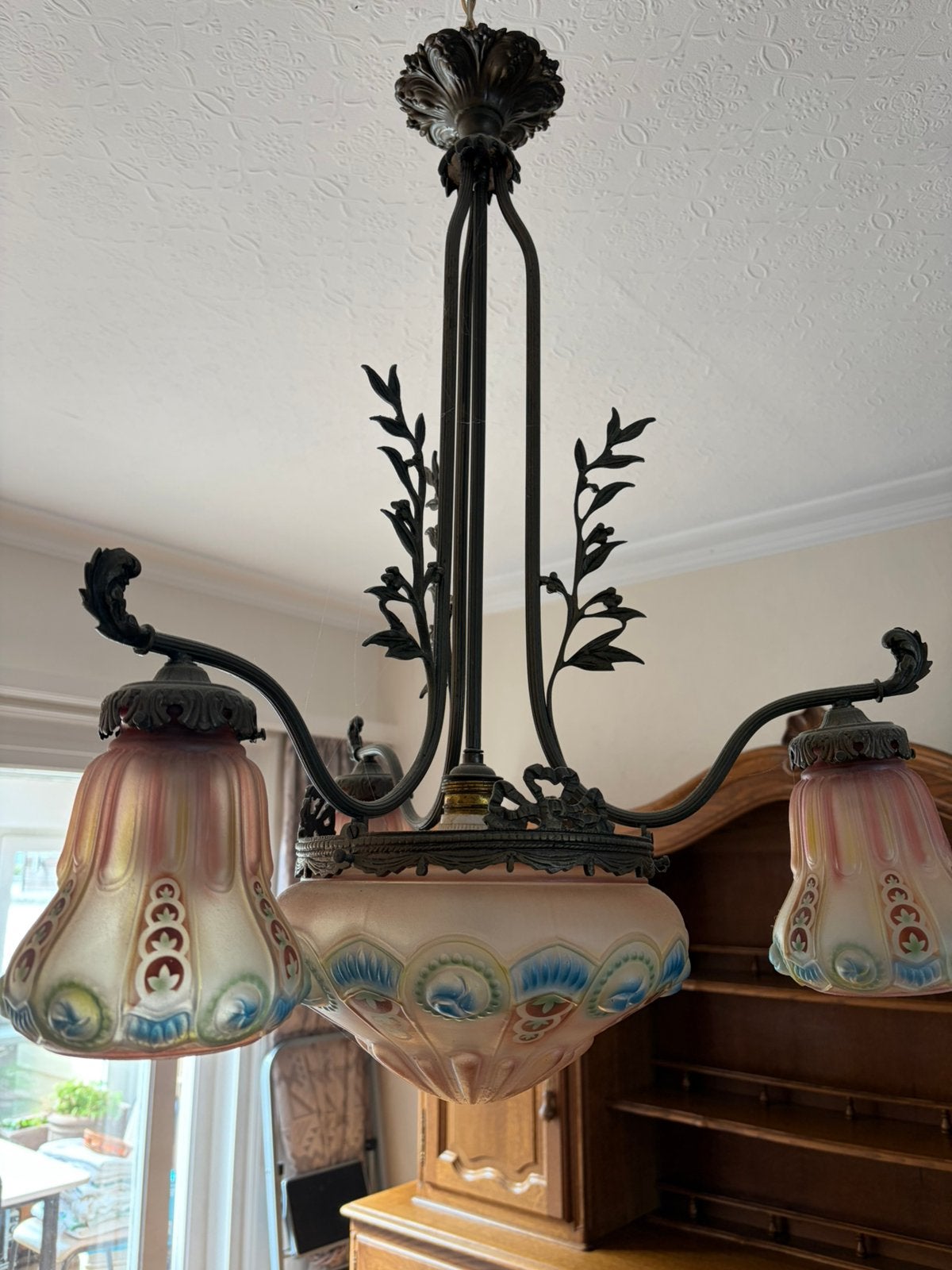 Lustre, Antiquités & Art, Enlèvement