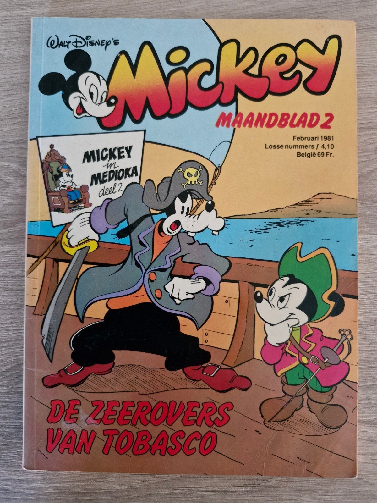 Walt Disney's Mickey maandblad 2 , 1981 , zeer mooie staat, Ophalen of Verzenden, Mickey Mouse, Zo goed als nieuw, Overige typen