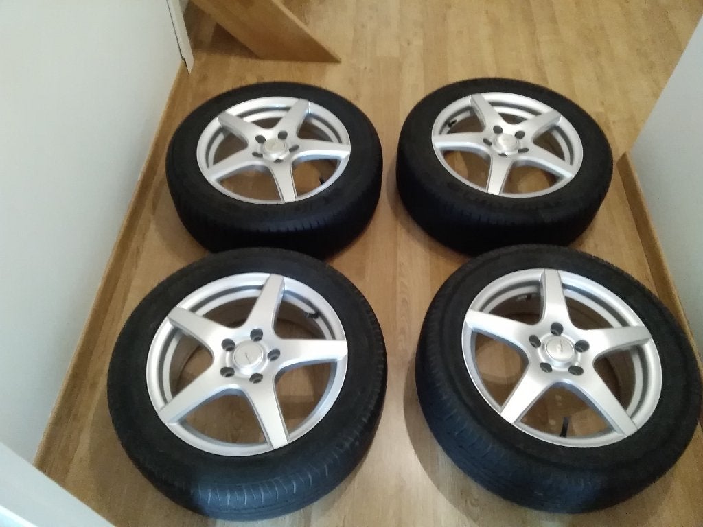 4 jantes allu 205 /55 /16 monté michelin 5par112, Neuf, 16 pouces, Véhicule de tourisme, Pneus été