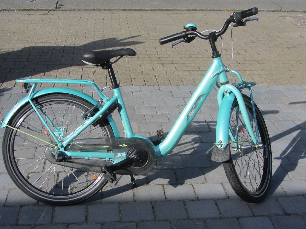 kinderfiets 22 insch, Fietsen en Brommers, Ophalen, Zo goed als nieuw, Velgrem, 20 inch of meer