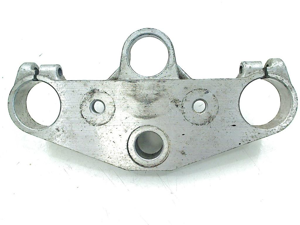 TOP YOKE TROIS POINTS FZS 600 Fazer 1998-2001 (FZS600), Dhr. S. di Majo, Utilisé, Info@cama-motorparts.nl, P.J. Troelstraweg 8 8
3144 CX  MAASSLUIS, NL