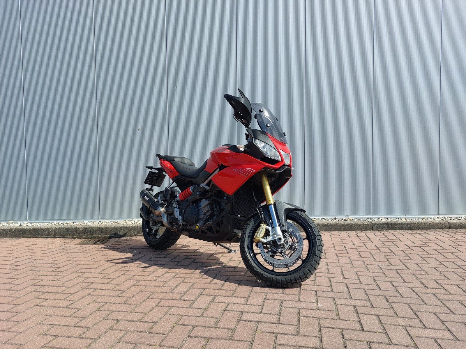 Aprillia Caponord 1200 ABS (2016) (78 kW inschrijving), Motoren, ABS, 2 cilinders, Occasion, Motorrijbewijs A