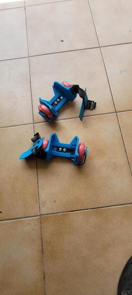 patin roulette, Enfants & Bébés, Enlèvement ou Envoi, Réglable, Comme neuf, Enfants