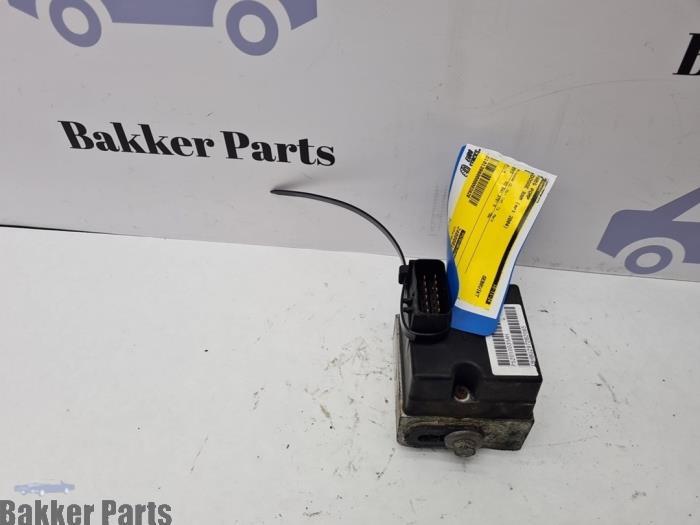 ABS Pomp van een Dodge RAM, Auto-onderdelen, Gebruikt, -, -, Dodge