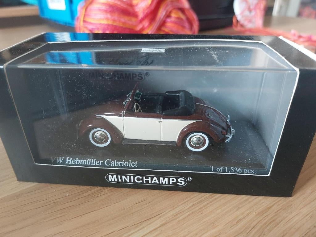 Minichamps VW Hebmuller cab de 1949 Brown/Creme 1/43, Enlèvement ou Envoi, Neuf, Voiture, MiniChamps