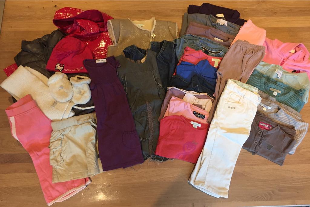 Lot de 29 vêtements fille taille 80, Utilisé, Fille