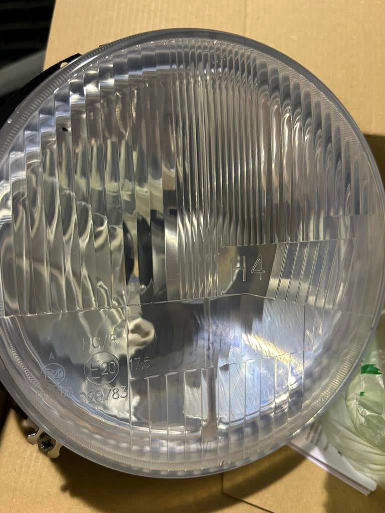 Vw kever koplampen H4, 2 stuks, Auto-onderdelen, Ophalen, Nieuw