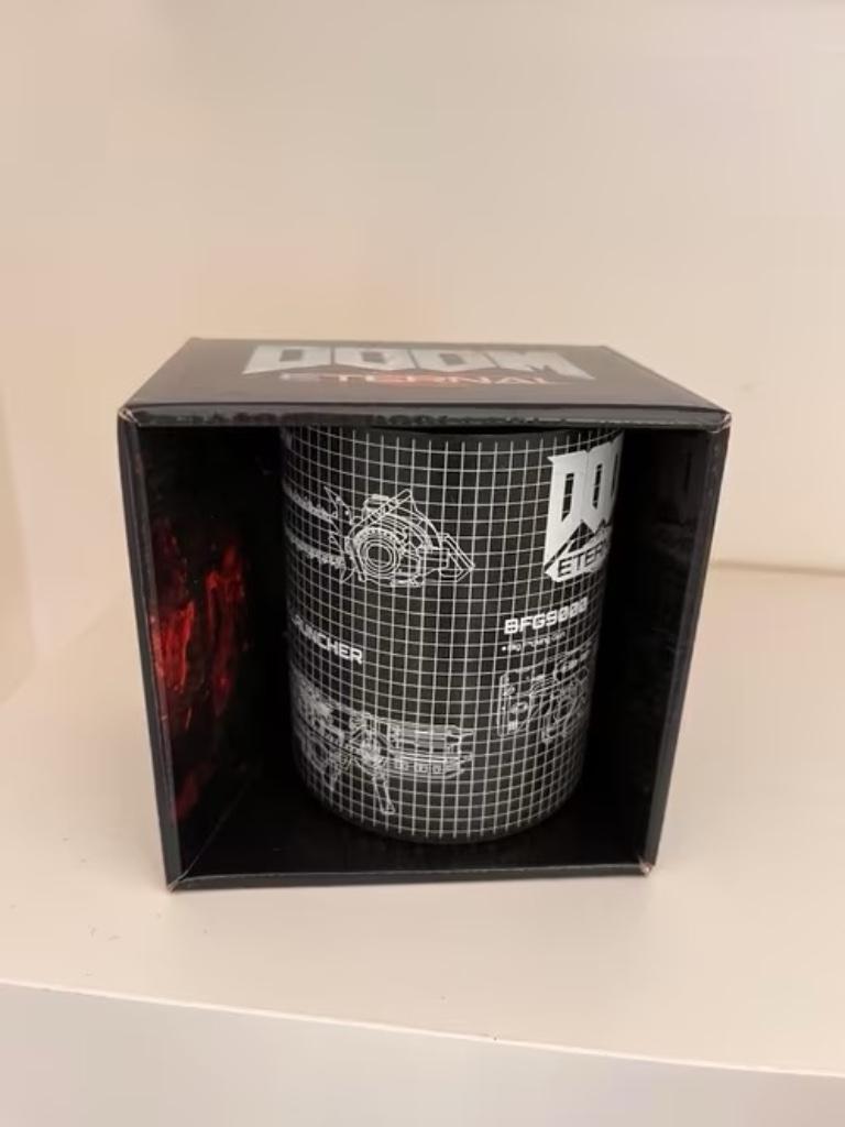 Mok/tas Doom Eternal Nieuw! Collectors item!, Games en Spelcomputers, Games | Sony PlayStation 4, Ophalen of Verzenden, Nieuw