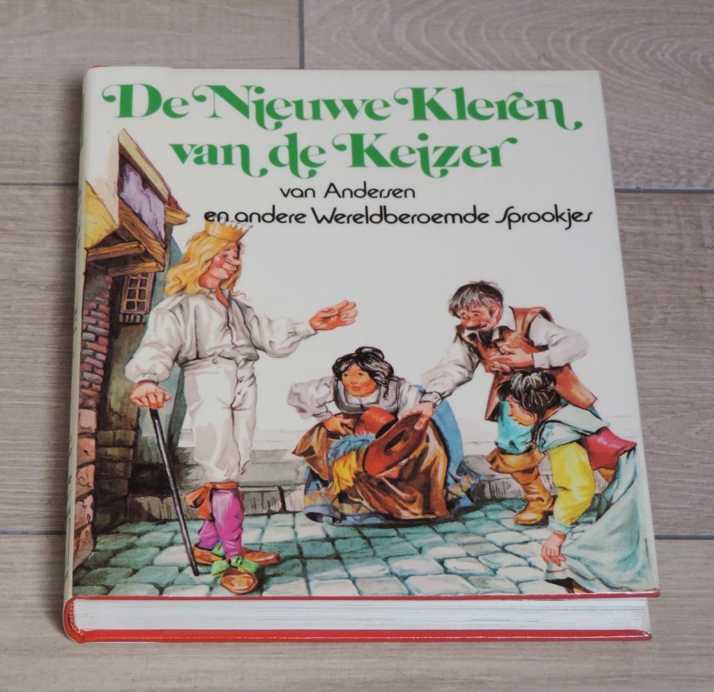 De nieuwe kleren van de keizer + andere beroemde sprookjes, Boeken, Ophalen of Verzenden, Zo goed als nieuw