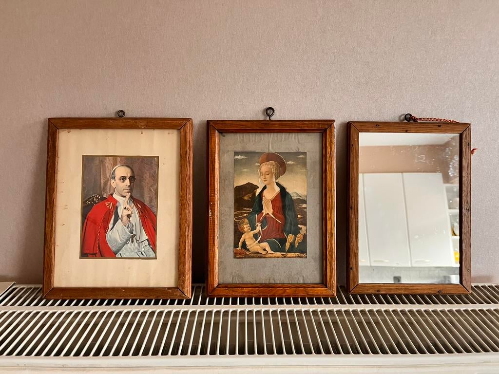 Religie lijstjes met spiegel achteraan., Ophalen, Gebruikt