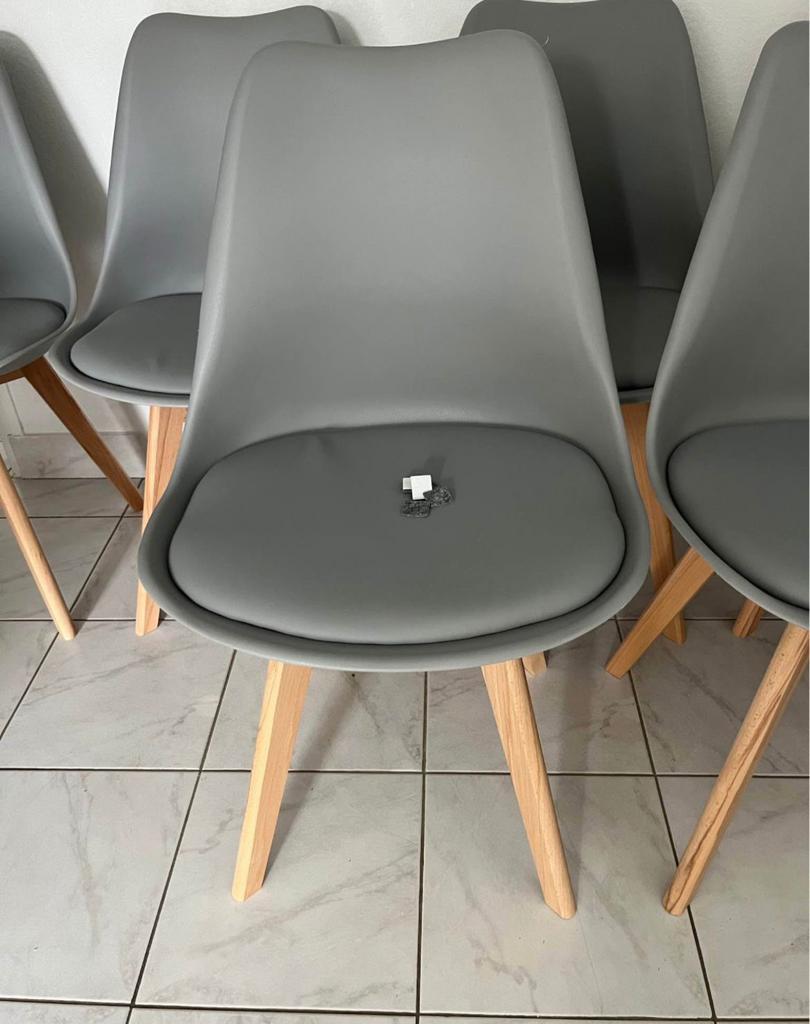 nieuwe stoel zwart wit grijs meerdere op voorraad, Antiek en Kunst, Ophalen