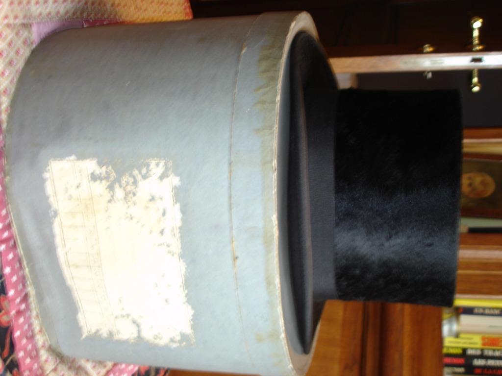 Zwarte hoge hoed mt 55, Antiek en Kunst, Ophalen of Verzenden, Dames