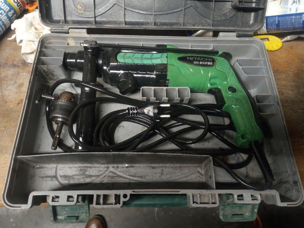Hitachi klopboormachine sds plus 720 watt, Doe-het-zelf en Bouw, Gereedschap | Boormachines, Ophalen, Zo goed als nieuw
