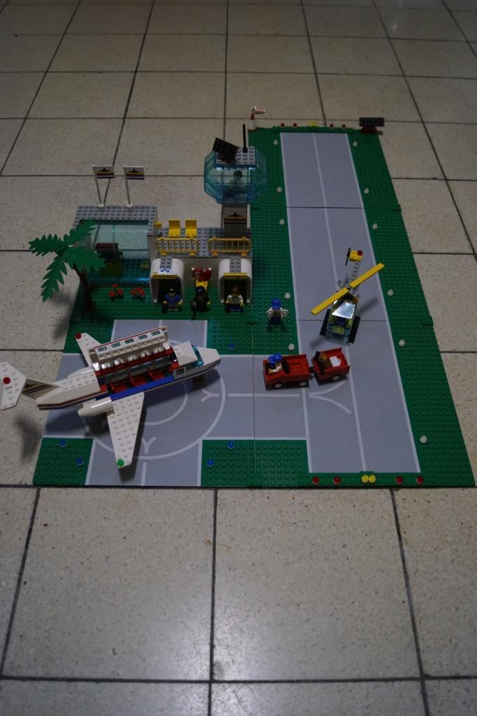 Lego 6396 International Jetport (complete set), Ophalen, Zo goed als nieuw, Complete set, Lego