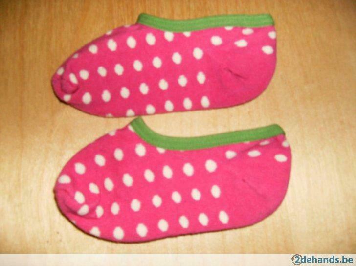 roze met witte bolletjes enkelkousjes, Utilisé, Fille, Chaussettes