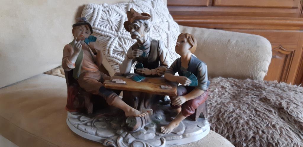 les tricheurs - porcelaine biscuit, Enlèvement
