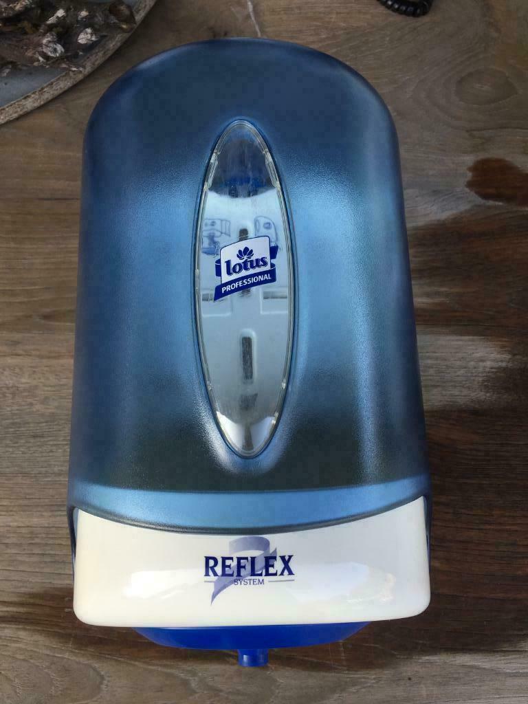 Poetspapierdispenser Lotus Reflex, Zakelijke goederen, Horeca | Keukenapparatuur, Nieuw zonder verpakking, Ophalen of Verzenden