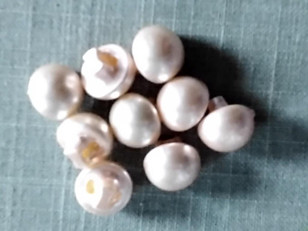 Set van 9 knopen met parels en paddenstoelen van 10 mm, Hobby en Vrije tijd, Ophalen of Verzenden, Zo goed als nieuw