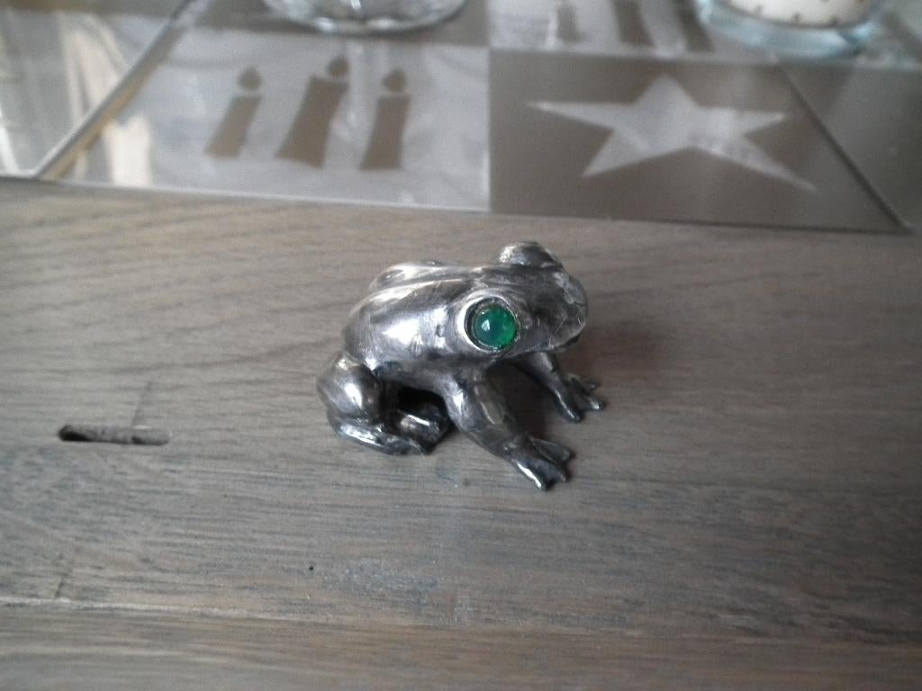 Kikker met groene ogen (verzilverd. 140 gr), Verzamelen, Verzenden, Gebruikt, Dier