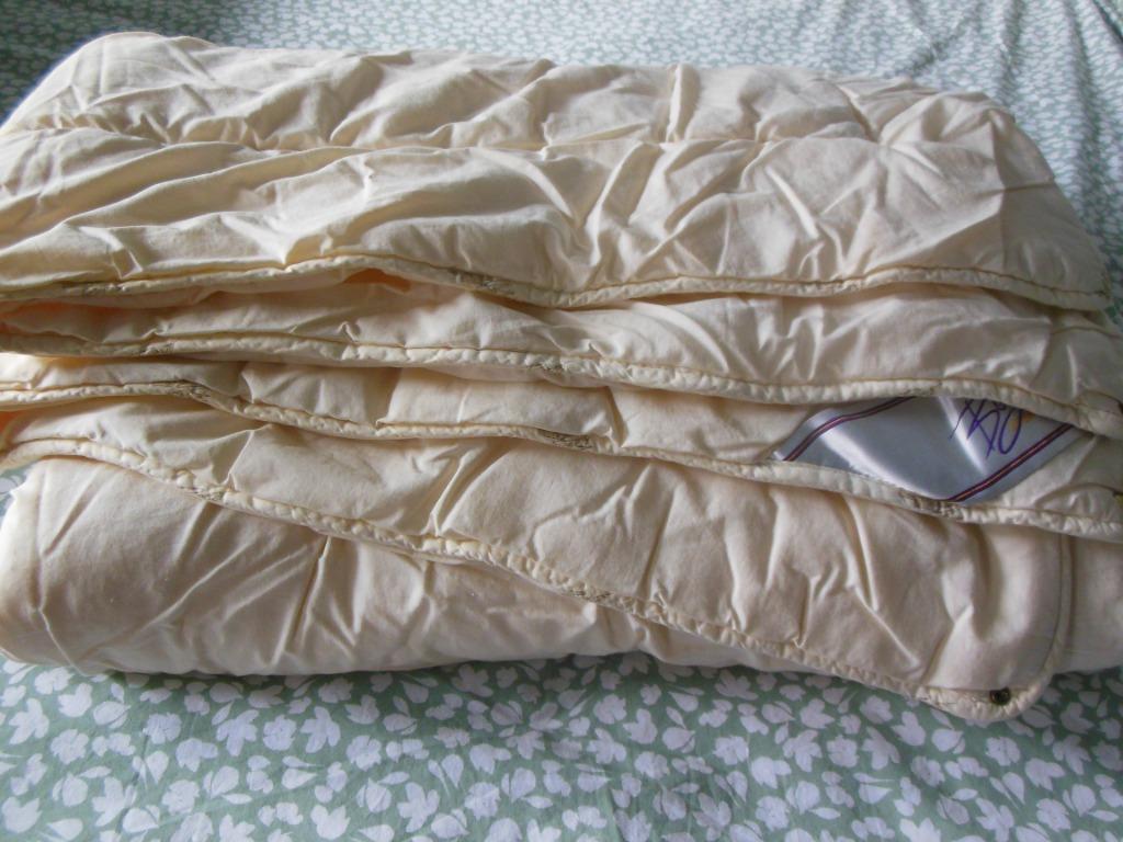 Middelwarm wollen dekbed (donsdeken) 140x200 cm, Huis en Inrichting, Ophalen, Gebruikt, Eenpersoons, Beige
