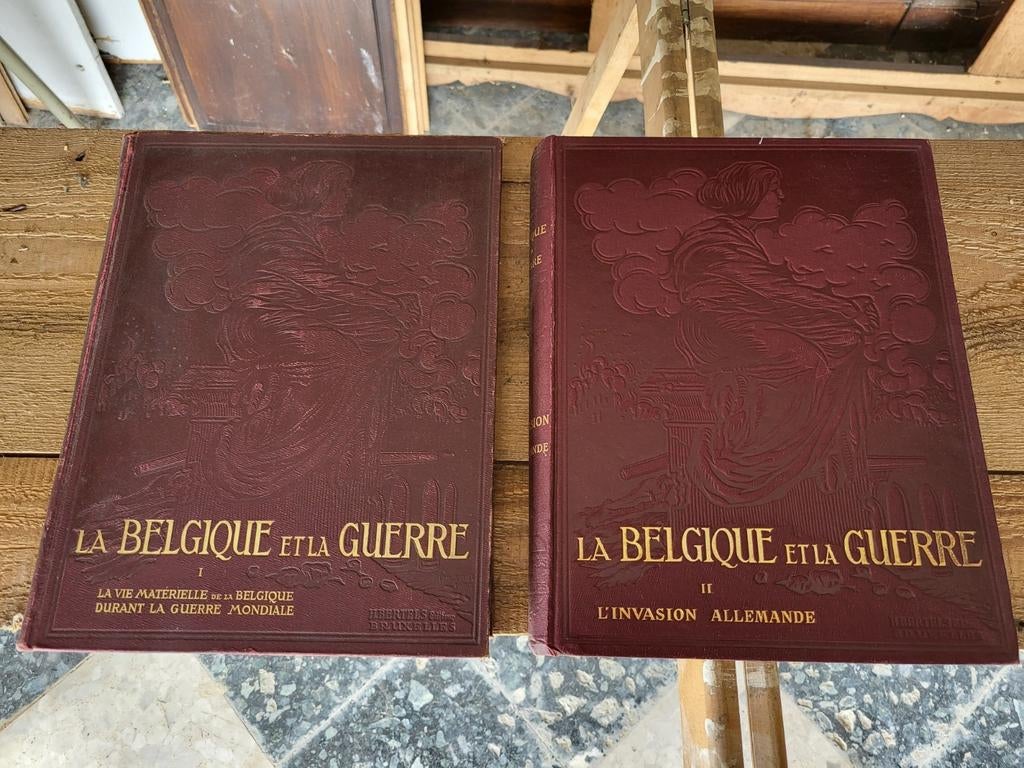 Livres 4 tomes "La Belgique et la guerre", Enlèvement ou Envoi, Comme neuf