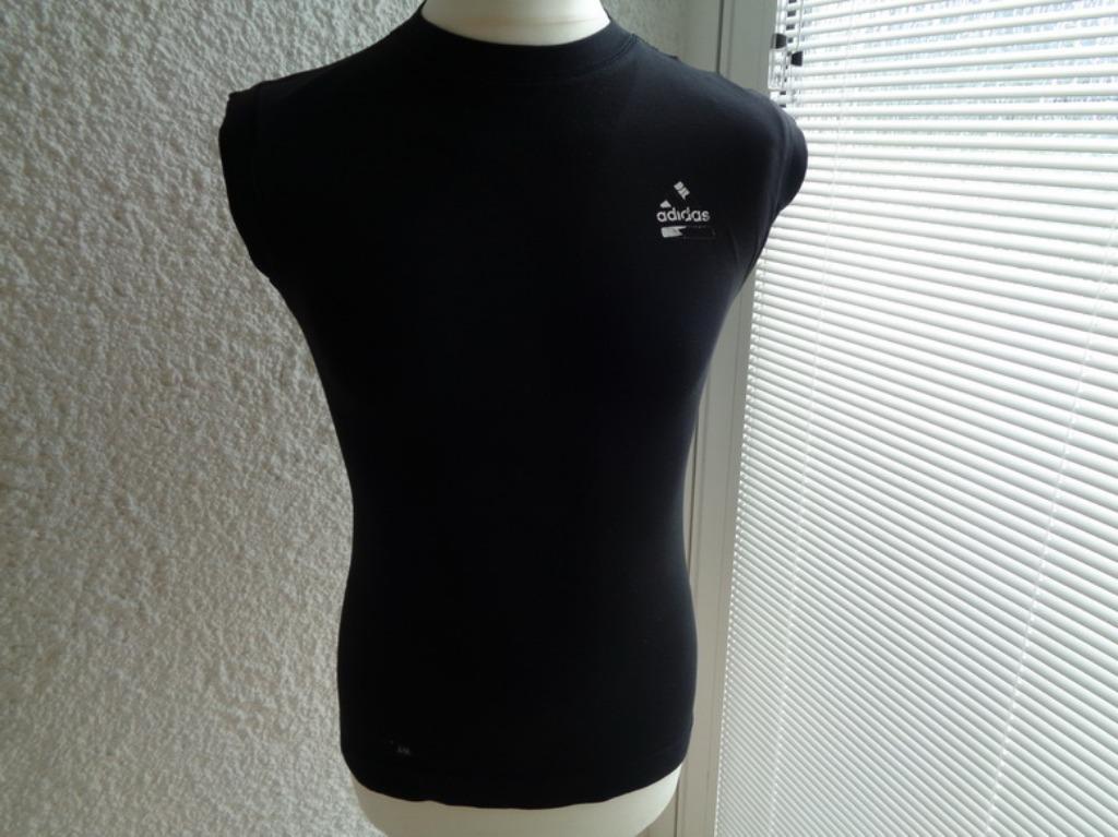 T-Shirt noir sans manches. Marque:Adidas Taille L, Vêtements | Hommes, T-shirts, Enlèvement ou Envoi, Porté, Noir, Adidas