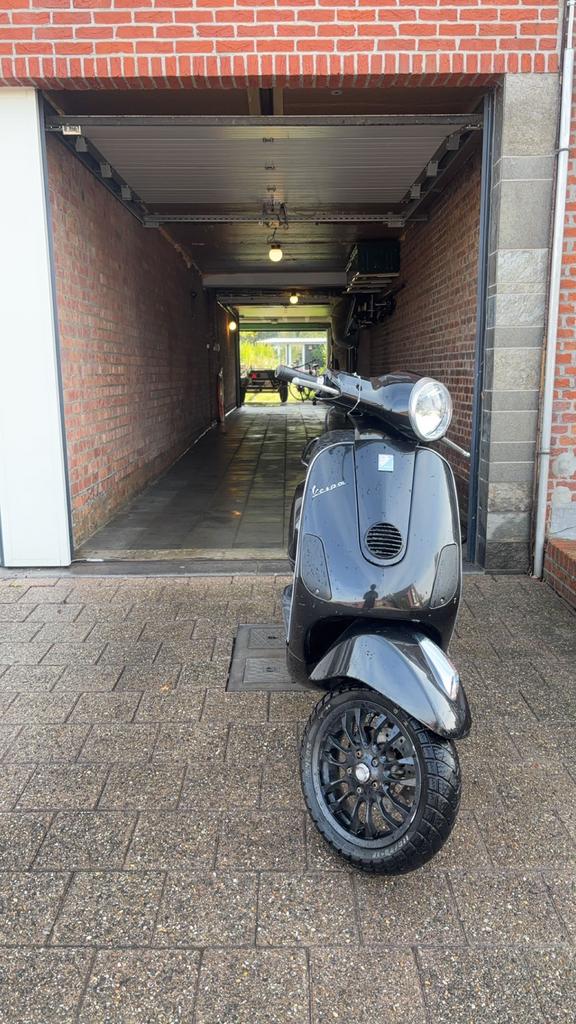 Vespa lx 50, Fietsen en Brommers, Ophalen of Verzenden, Zo goed als nieuw, Vespa LX