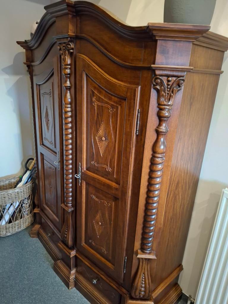 Halkast in kersenhout, Huis en Inrichting, Kasten | Kleerkasten, Ophalen, Kersenhout