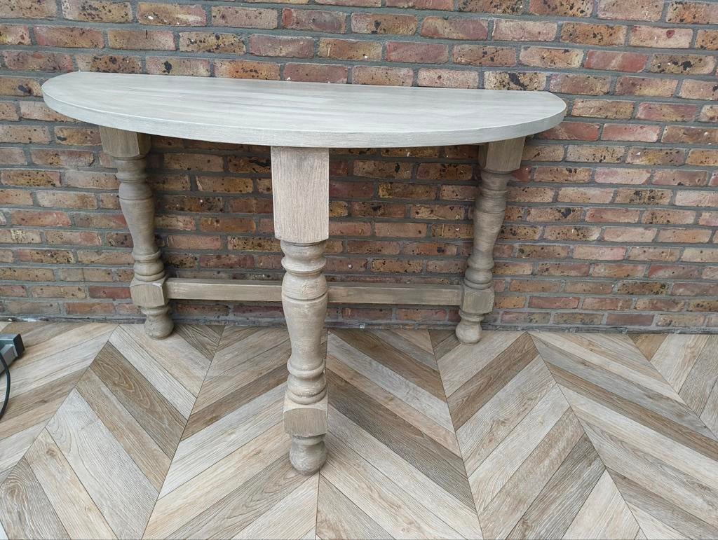 Muurtafel, Ophalen