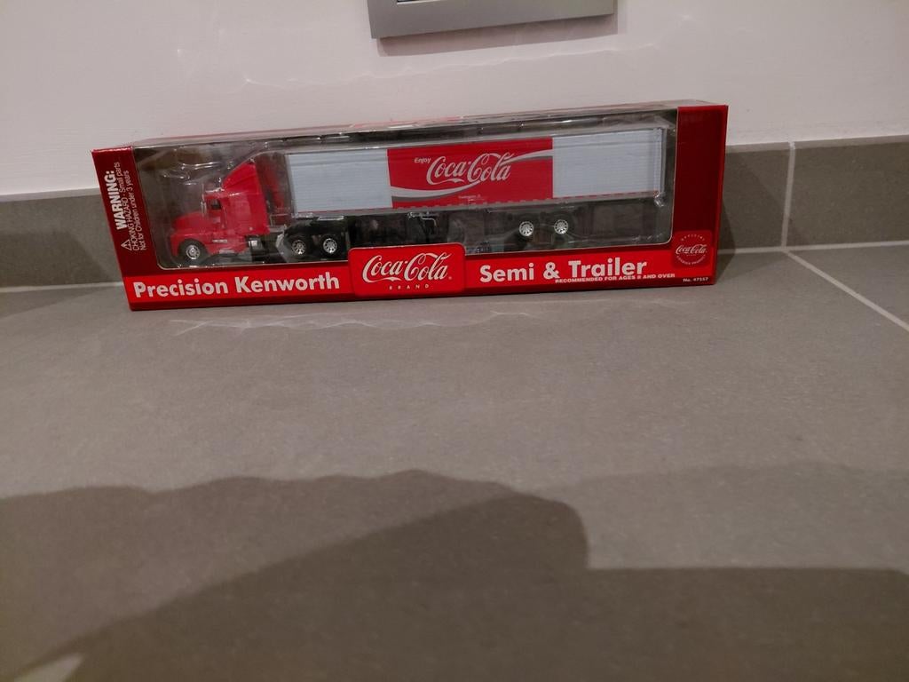 Coca Kenworth, Enlèvement ou Envoi