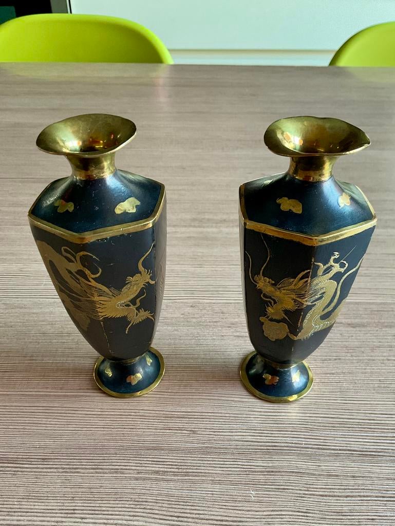 Vases japonais métal damasquiné or style Komai motif dragon, Enlèvement ou Envoi