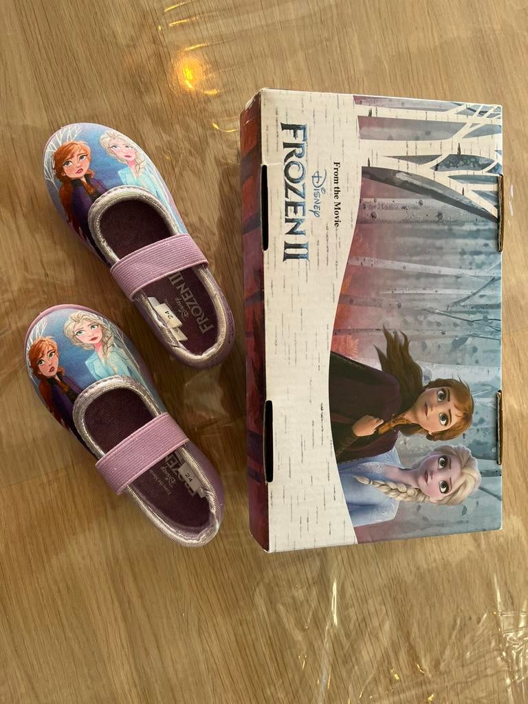 Frozen Pantoffels, Ophalen, Zo goed als nieuw