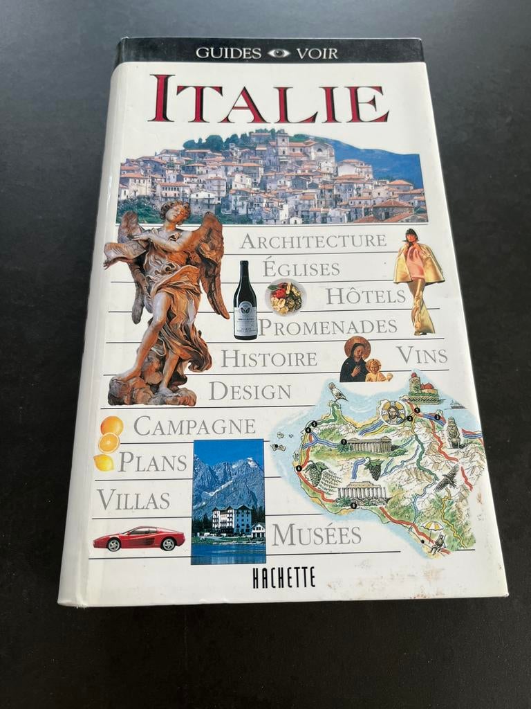 Hachette Guide voir: Italie. Très bon état., Europa, Ophalen of Verzenden, Reisgids of -boek, Gelezen