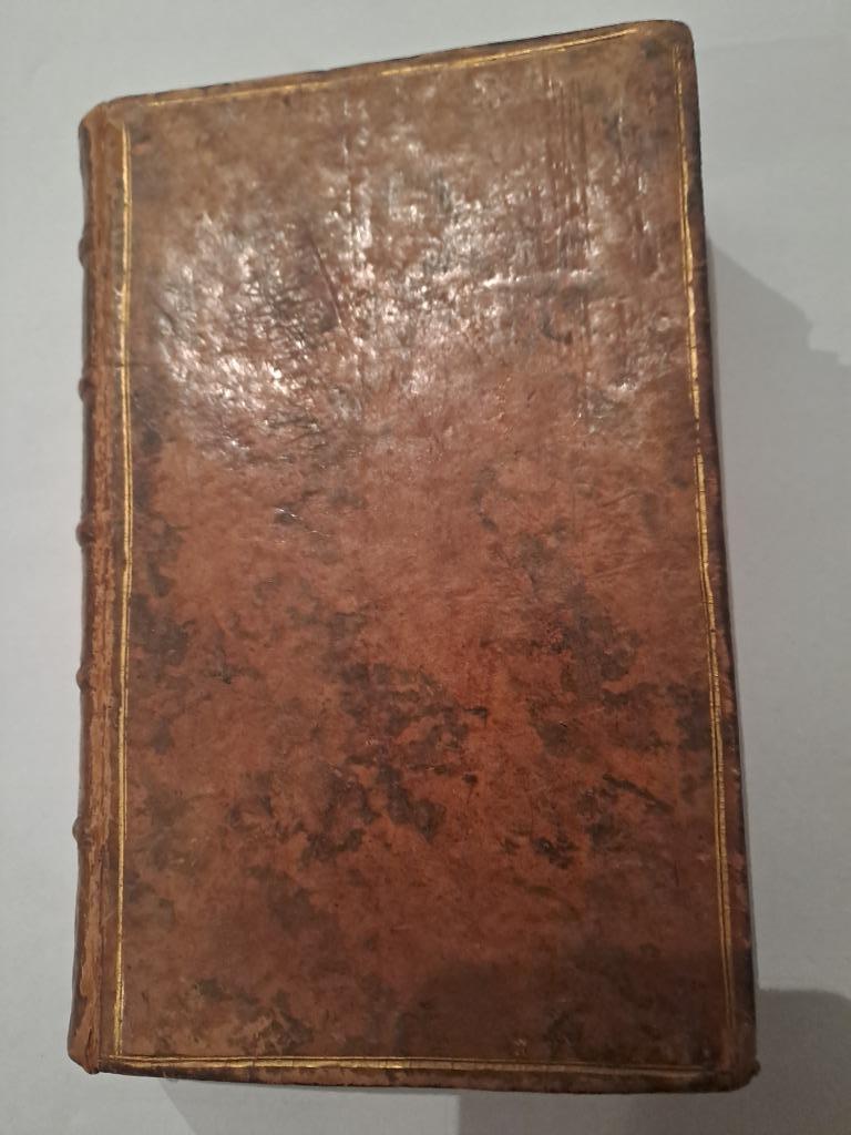 Buffon, histoire naturelle des oiseaux., Enlèvement, Le Comte de Buffon