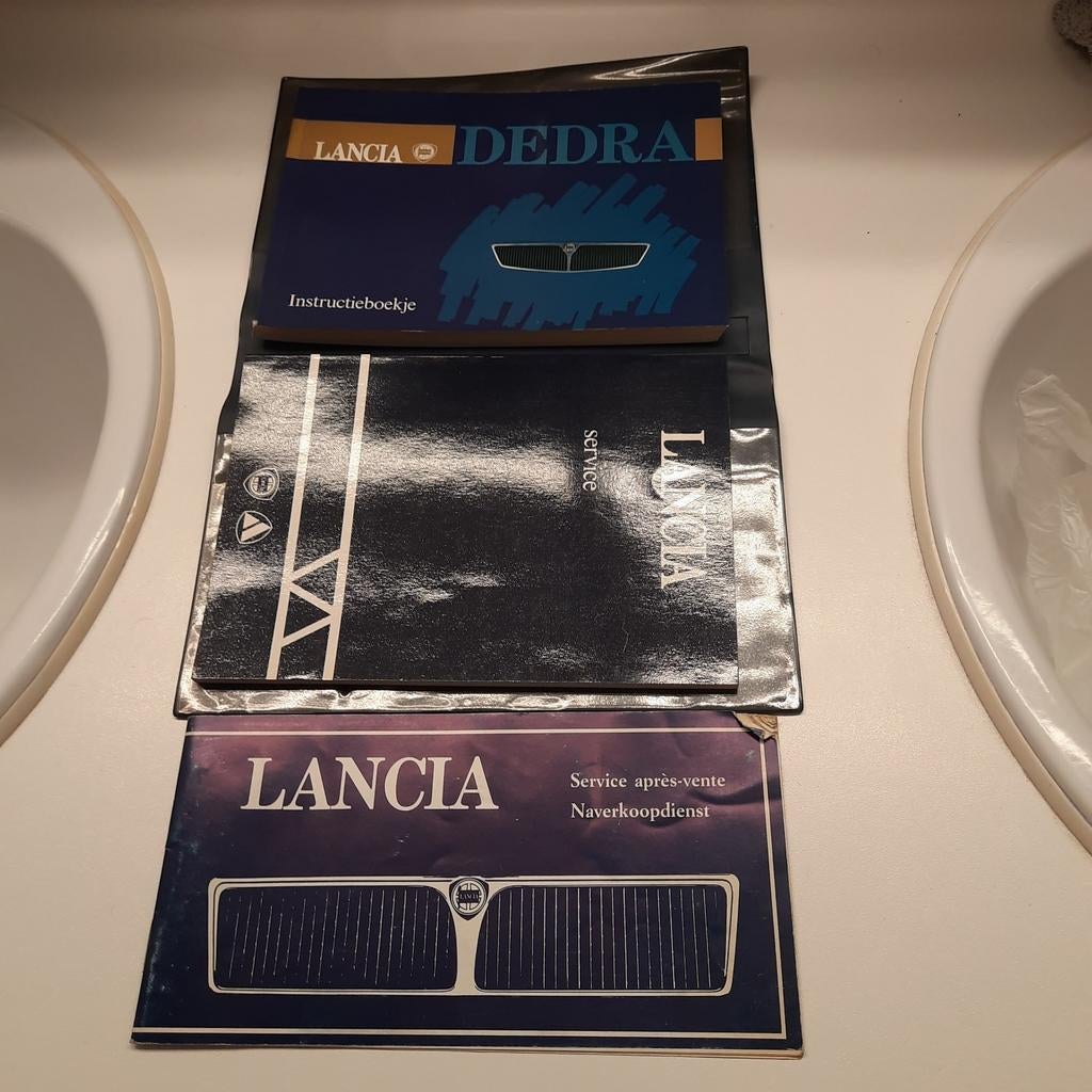 Dossier LANCIA DEDRA avec CARNET D'INSTRUCTIONS+CARNET D'ENT, Enlèvement