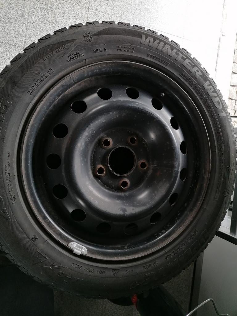 Winterbanden op velg  merk Delinte 205/55R16, Ophalen, Gebruikt, Winterbanden