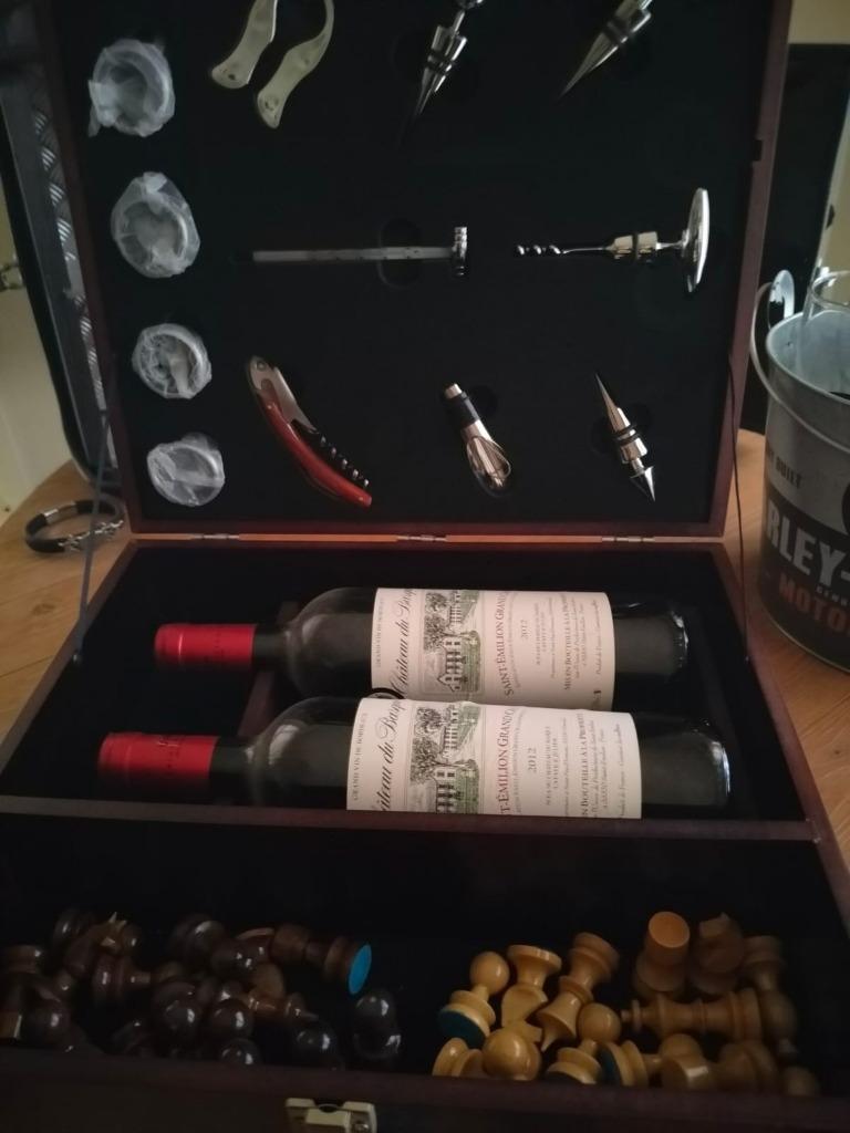 Luxe Wijnkist 'Bertholt' met schaakbord en accessoires, Ophalen, Frankrijk, Nieuw, Rode wijn