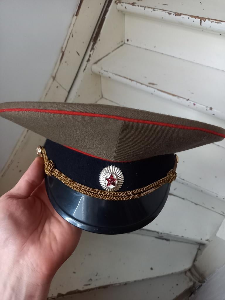 Chapeau militaire russe, Collections, Objets militaires | Général, Enlèvement ou Envoi