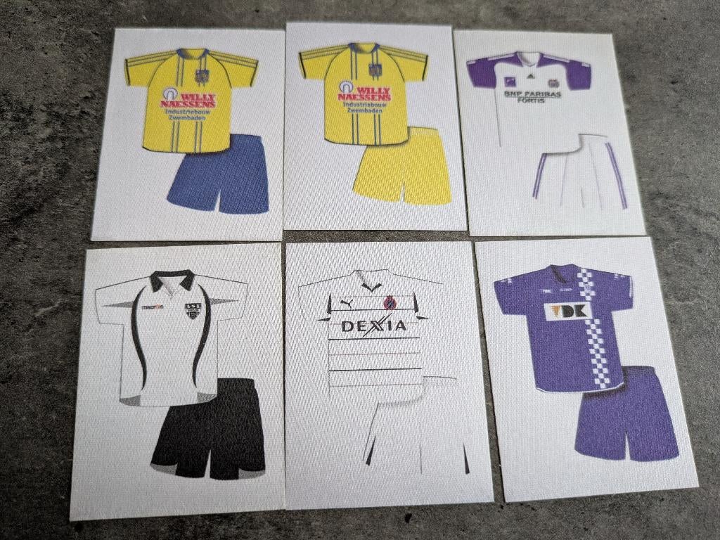 PANINI FOOTBALL 2011 tenues stickers 6x voetbal zeldzaam, Verzenden, Nieuw