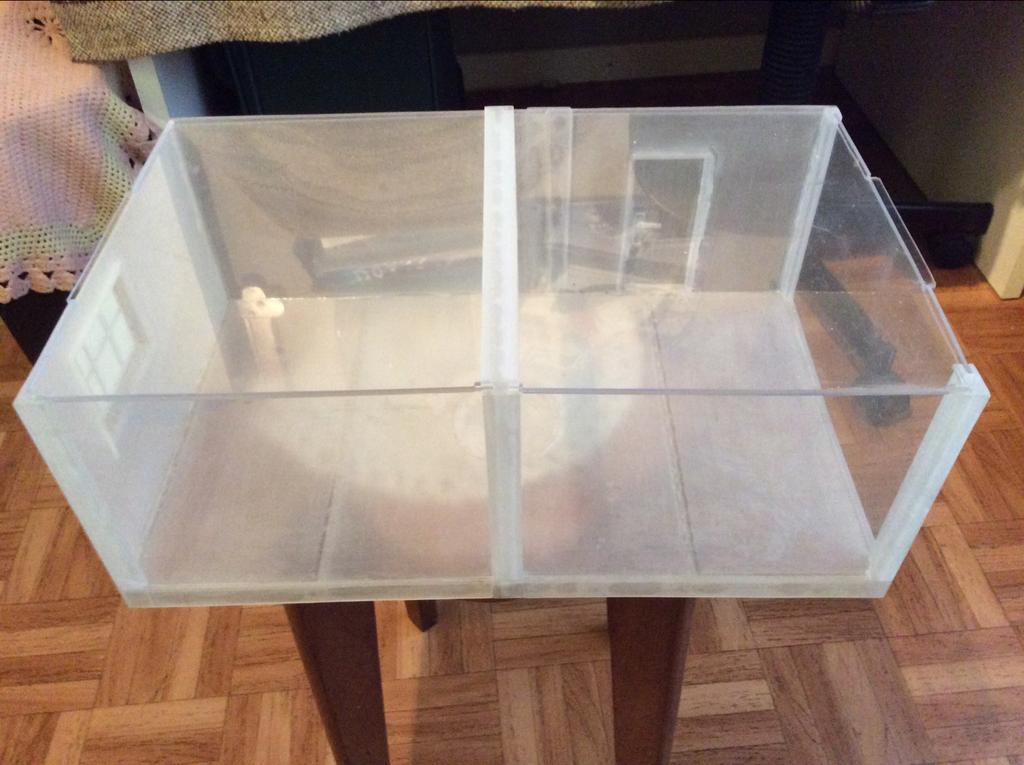Garage pour voitures miniatures à l'échelle 1/24., Enlèvement ou Envoi, Comme neuf