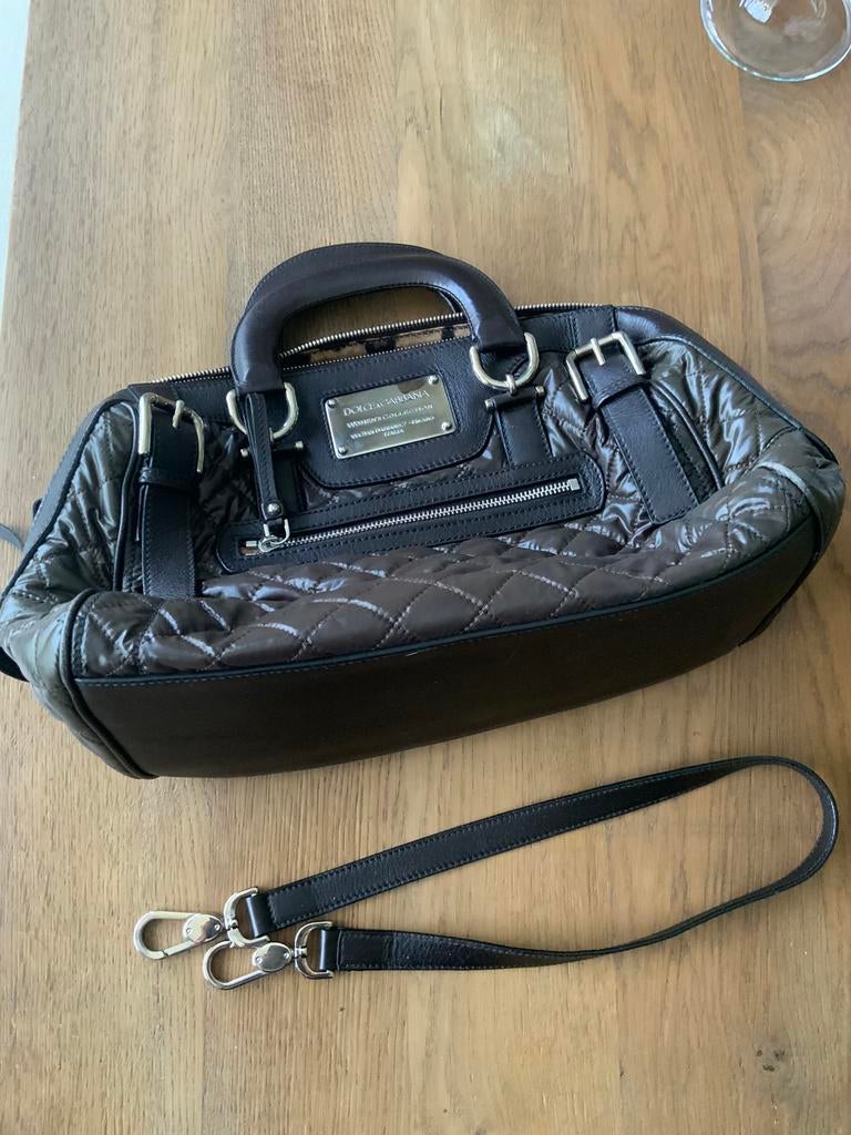 Dolce & Gabbana Vintage Miss Easy way Boston bag, Bijoux, Sacs & Beauté, Sacs | Sacs Femme, Enlèvement ou Envoi, Comme neuf, Brun