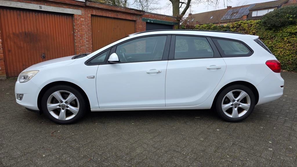 Opel Astra Sportstourer / 1.7 cdti / 178464 km, Autos, Particulier, Achat, Astra