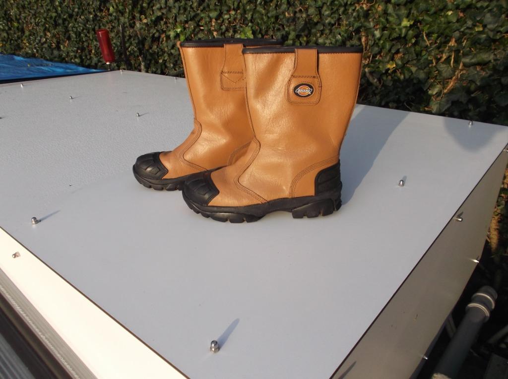 Veiligheidslaarzen met wol gevoerd (heren merk: Dickies), Ophalen, Zo goed als nieuw