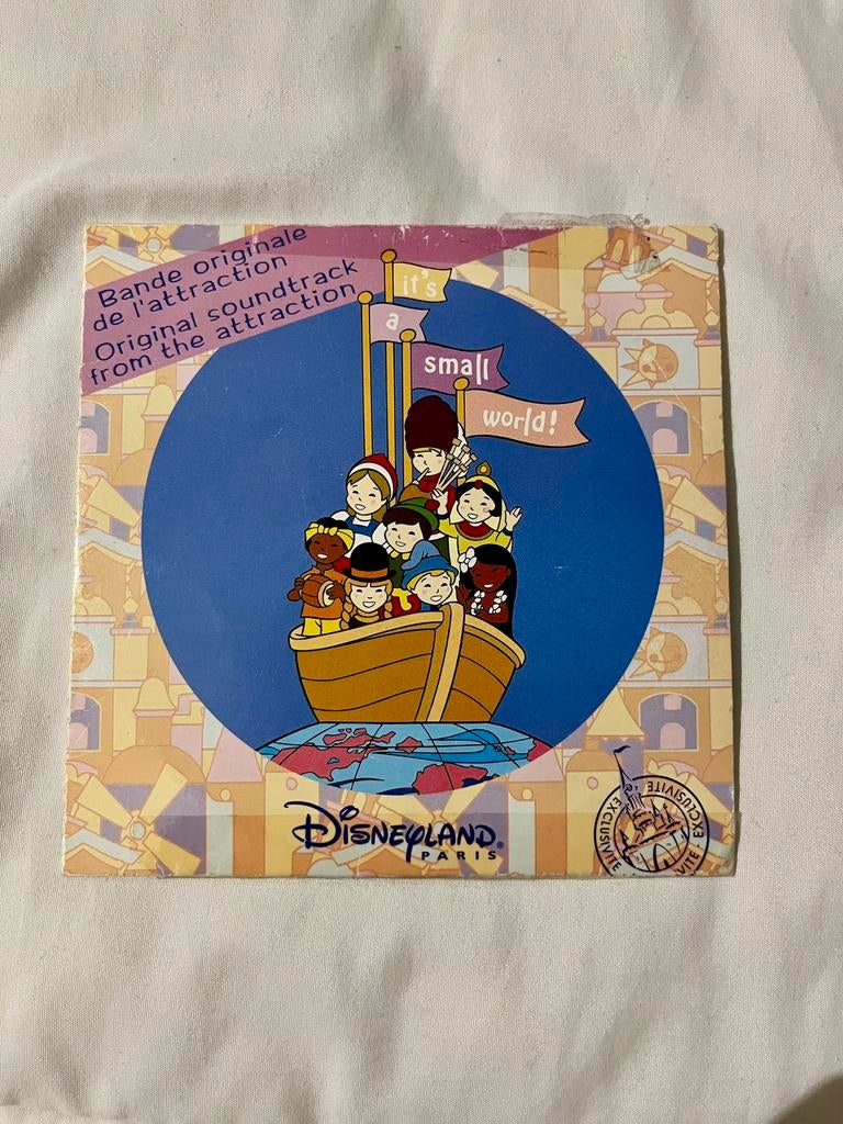 It's a small World - attractie Disneyland Paris - CD, Ophalen of Verzenden, Zo goed als nieuw