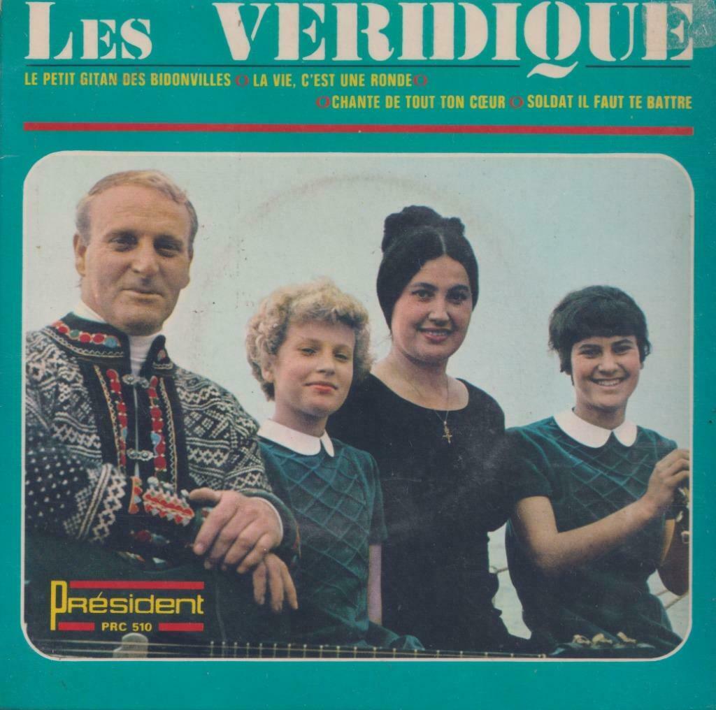 Les Véridique – Le petit gitan des bidonvilles + 3 – EP, CD & DVD, Vinyles Singles, Utilisé, EP, Pop, 7 pouces, Enlèvement ou Envoi