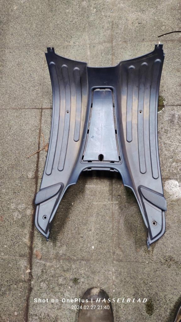 Voetplaat vespa lx, Fietsen en Brommers, Ophalen of Verzenden, Gebruikt, Vespa