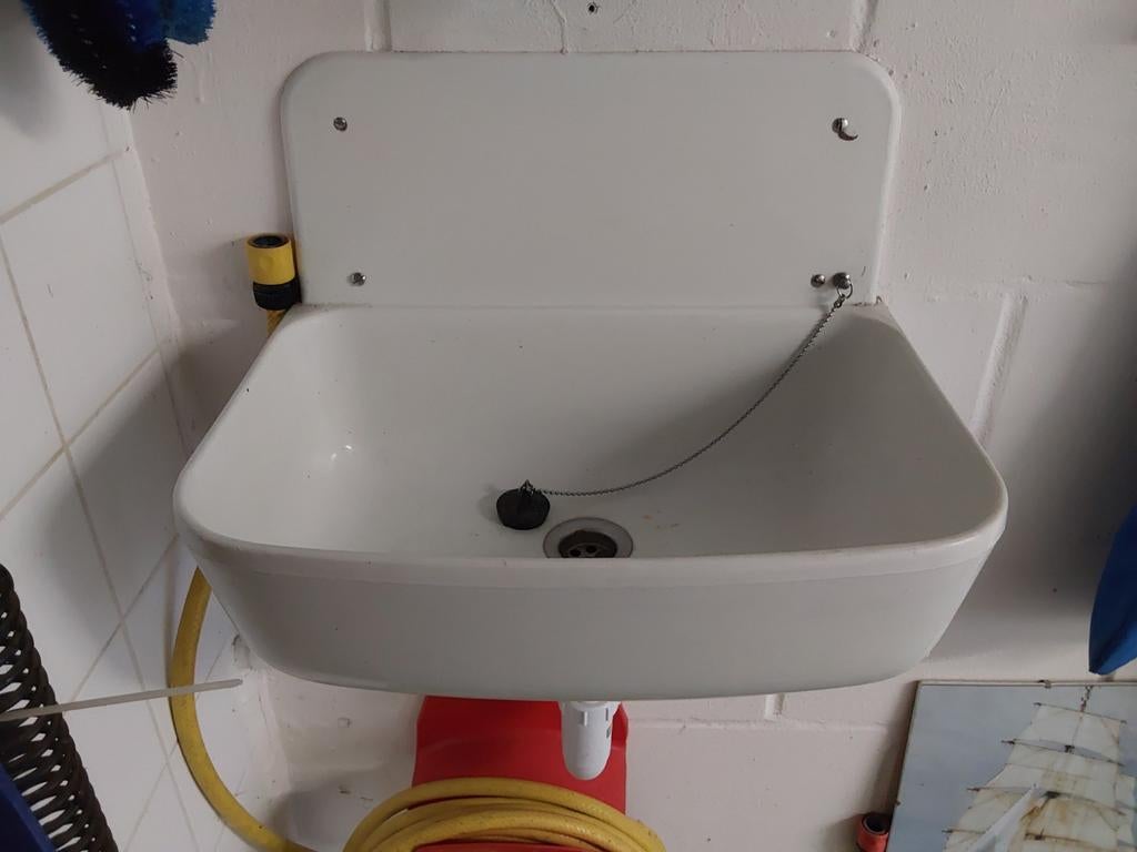 Wastafel met afvoerplug, Doe-het-zelf en Bouw, Ophalen, Wastafel