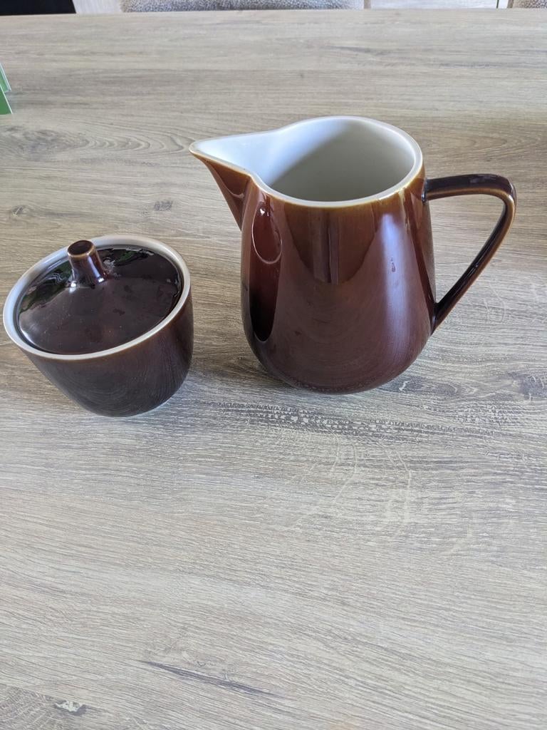 Melkkan en suikerpot Villeroy&Boch, Antiek en Kunst, Ophalen